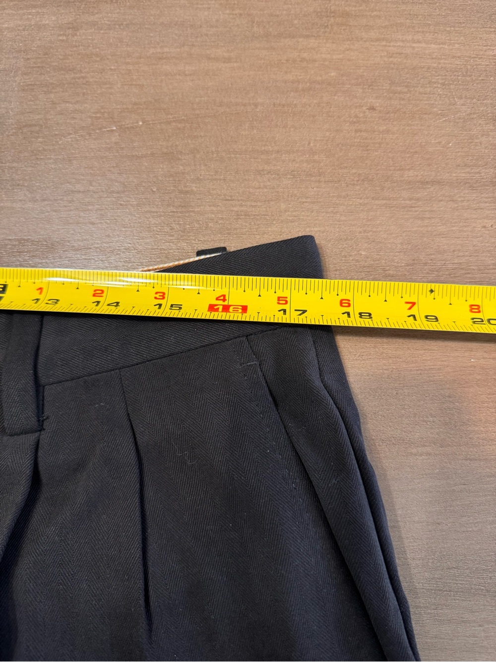 Tommy Bahama Pleated Silk/Cotton Casual Chino Pants. Black Herringbone. 34X32. - Picture 7 of 7